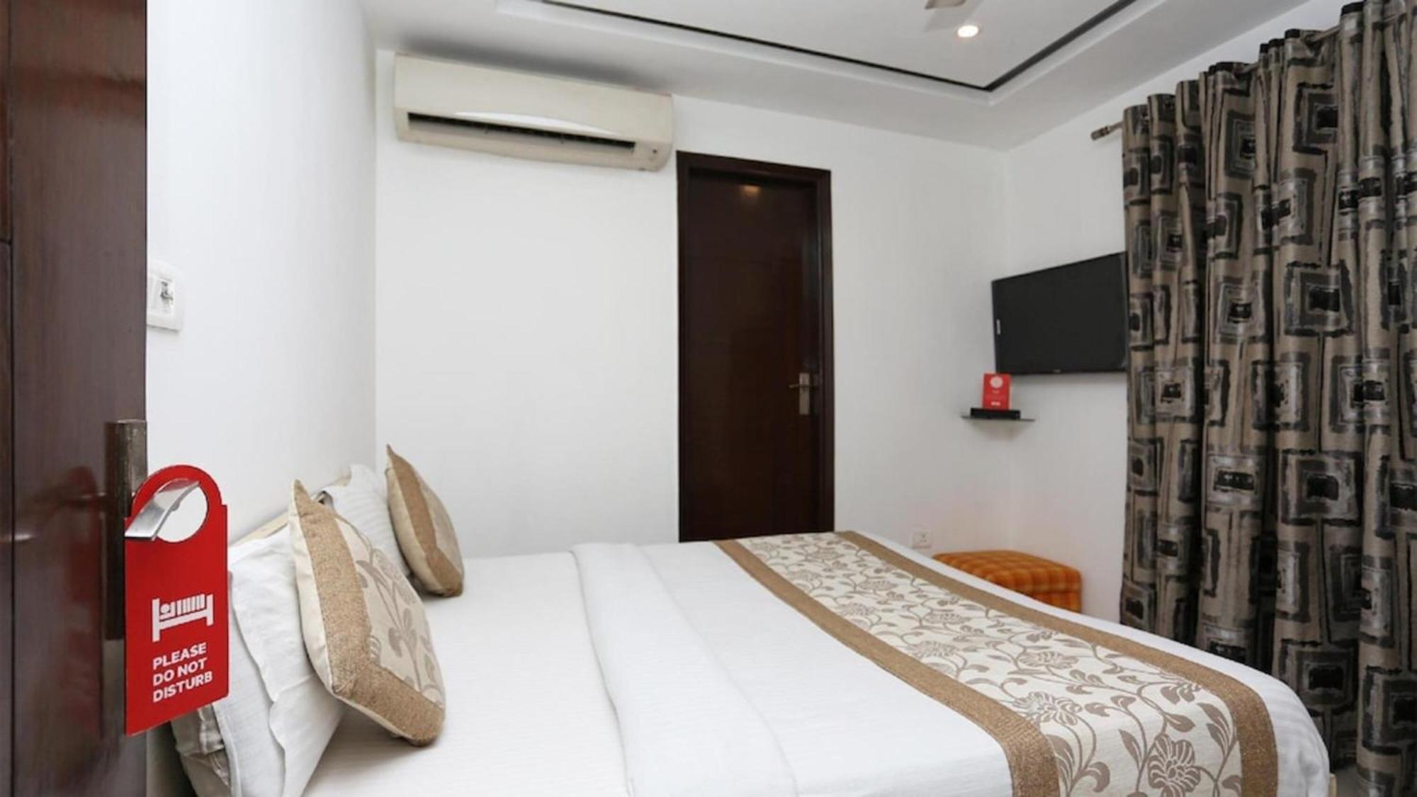 Hotel Bir - 5 Mins Away From Nizamuddin Dargah 3*